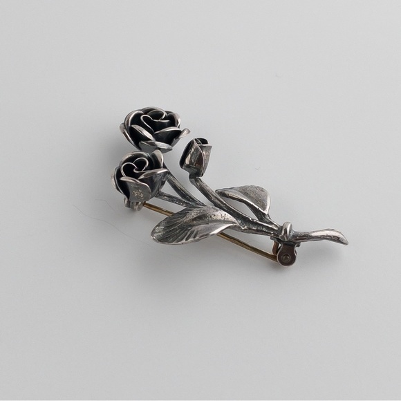 Sterling Silver Flower Brooch Pin Floral Rose Blossom Design Vintage Retro .925 - Picture 6 of 11